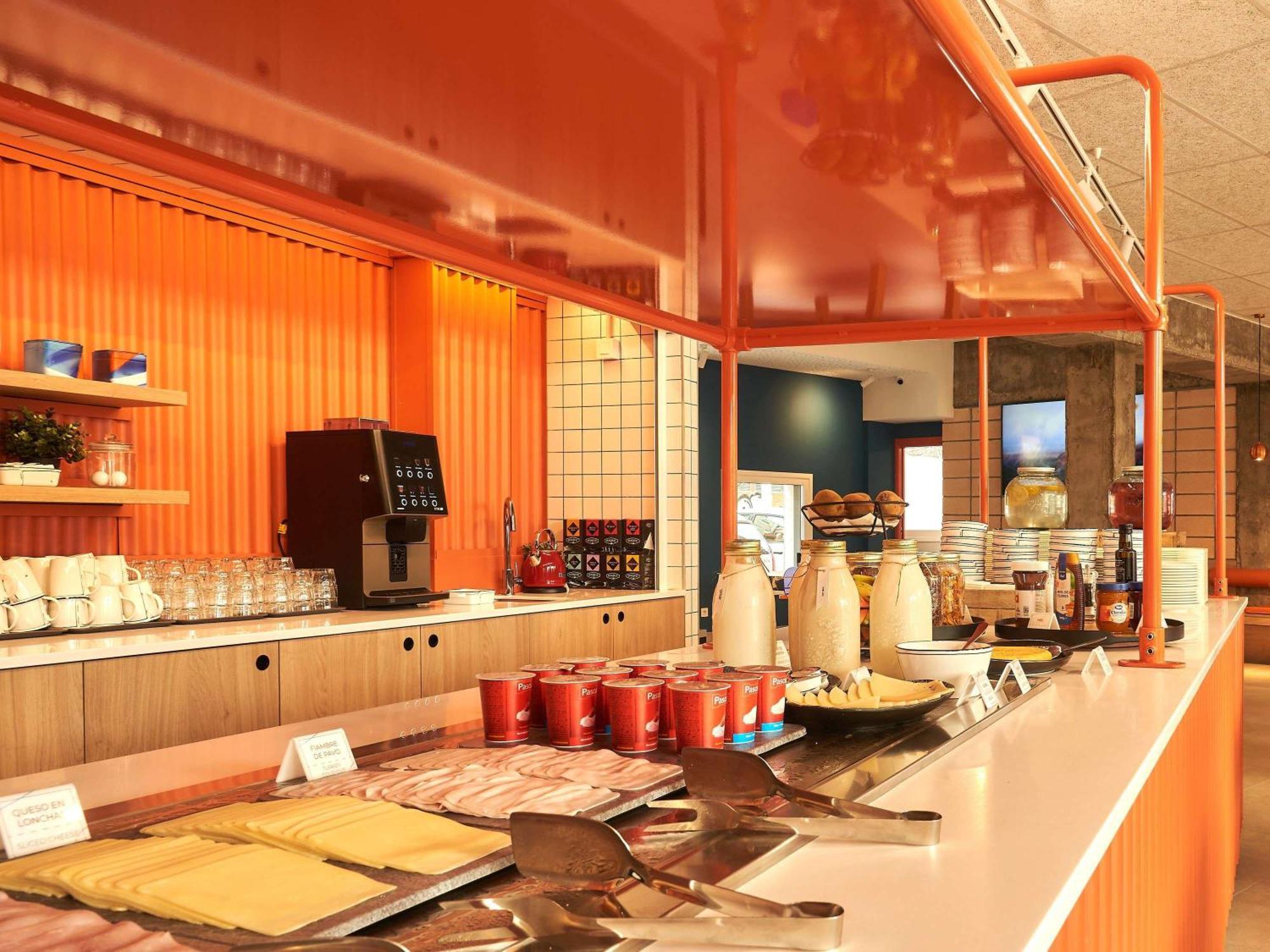 Ibis Budget Vitoria Gasteiz Exteriér fotografie